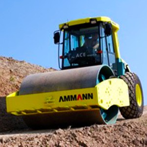 Inchiriere Cilindru compactor pentru terasamente AMMANN - ASC 150 D