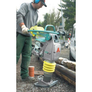 Mai compactor de inchiriat - AMMANN