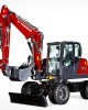 B95W - Excavator pe pneuri 